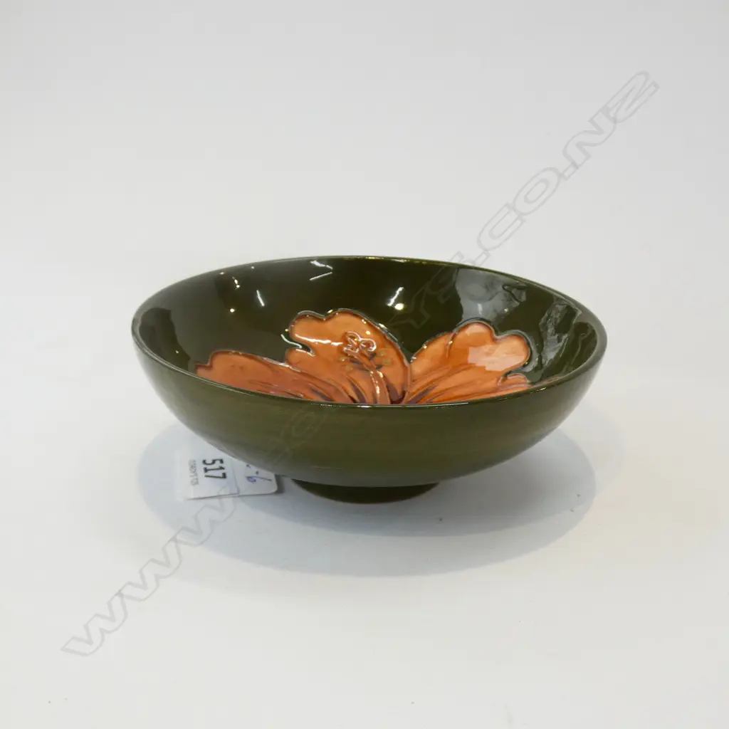 MOORCROFT DISH.GREEN HIBISCUD PATTERN 115MM DIA 40MM HIGH Image 1++