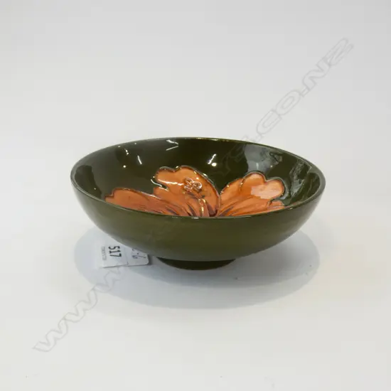 MOORCROFT DISH.GREEN HIBISCUD PATTERN 115MM DIA 40MM HIGH