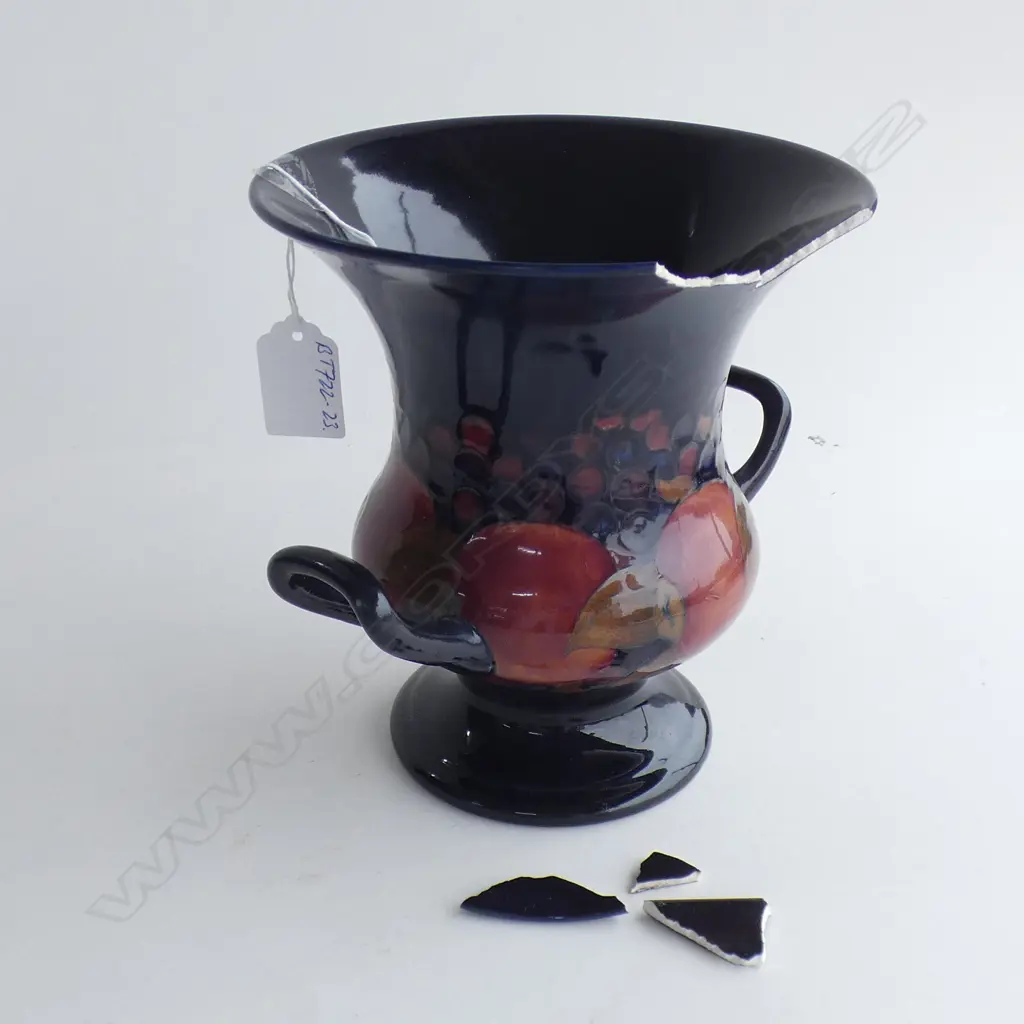 MOORCROFT POMEGRANAT EWER RESTORED AND DAMAGED H.170mm Image 1++