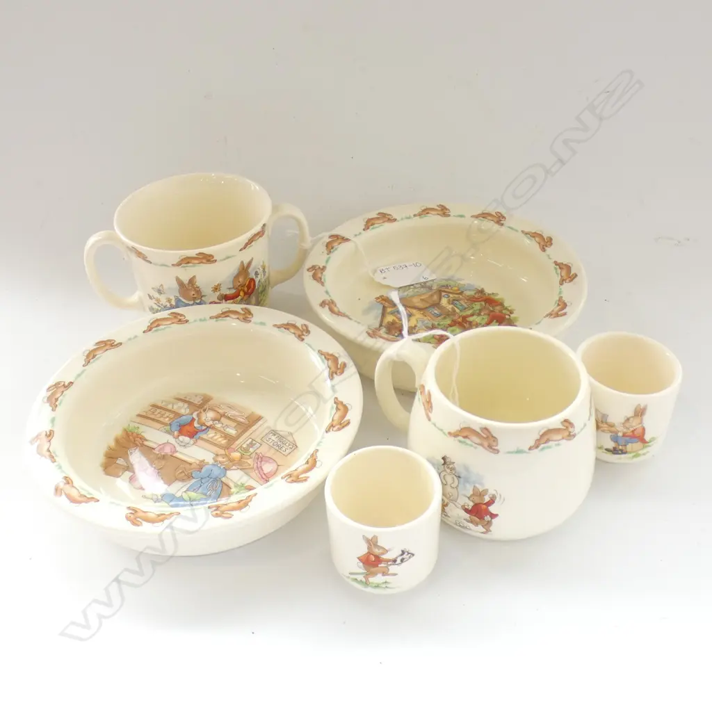 6 PCS ROYAL DOULTON BUNNYKINS; 2 BOWLS, 2 CUPS & 2 EGG CUPS Image 1++