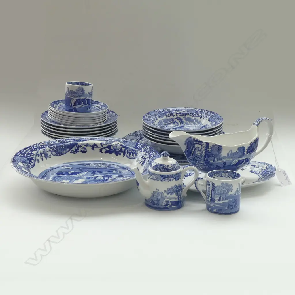 18 PCES SPODES ITALIAN; 6 CEREAL BOWLS, 2 COFFE CANS + 6 SAUCERS, SAUCE BOAT & SAUCER, SALT 'TEAPOT', LARGE BOWL 270mm Image 1++
