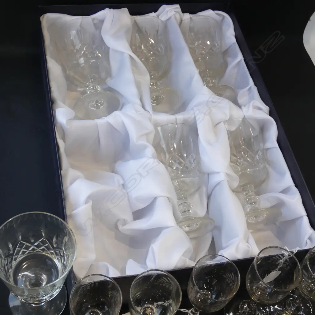 BOXED SET 6 CRYSTAL GLASSES + 5 EDWARDIAN ETCHED GLASSES  Image 1++