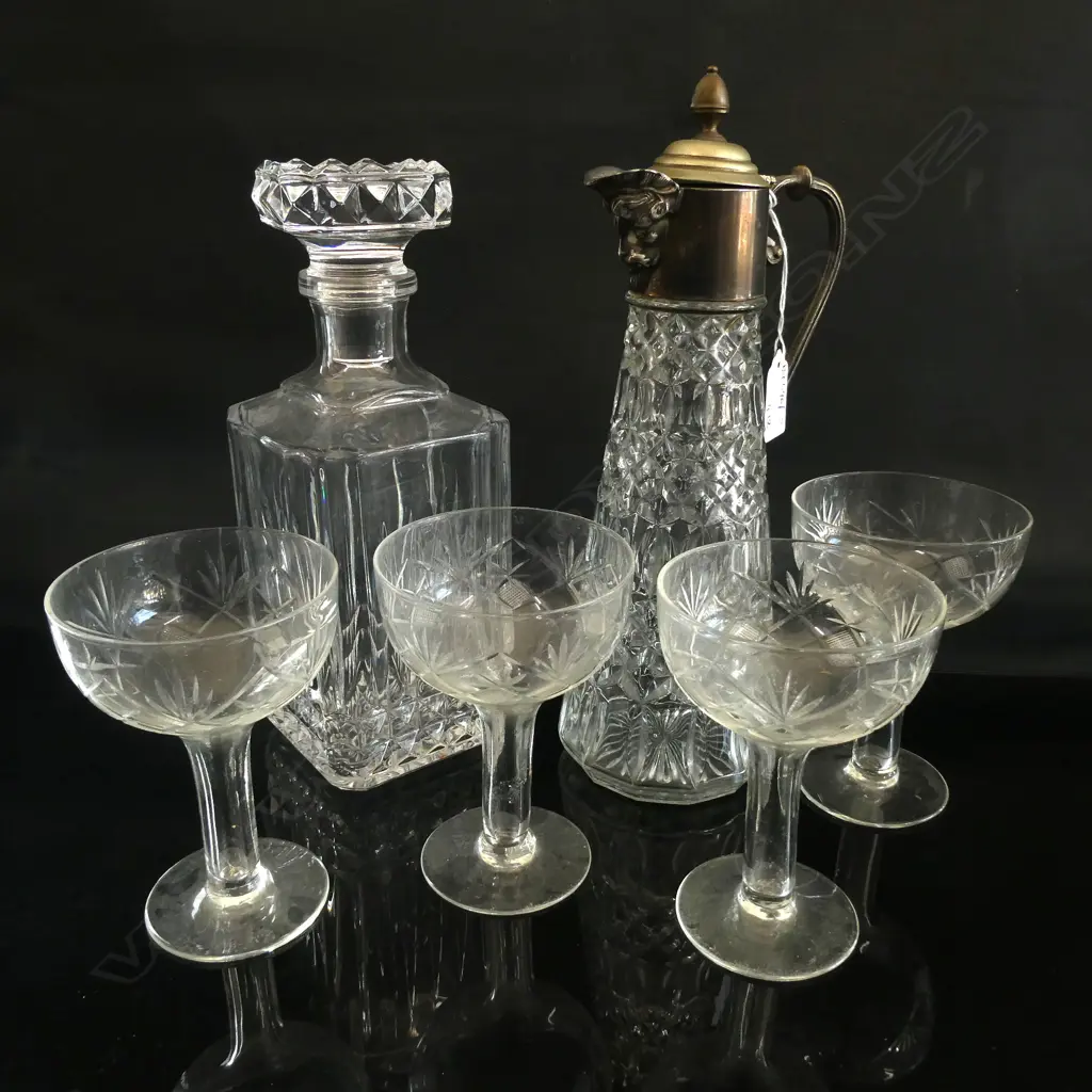 4 HOLLOW STEM GLASSES + PRESSED GLASS DECANTER & CLARET JUG H.270mm Image 1++