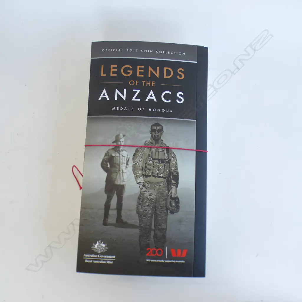 2 NZ ANZAC COIN SETS. 2017 LEGENDS + 1990 75TH ANNIV. Image 1++
