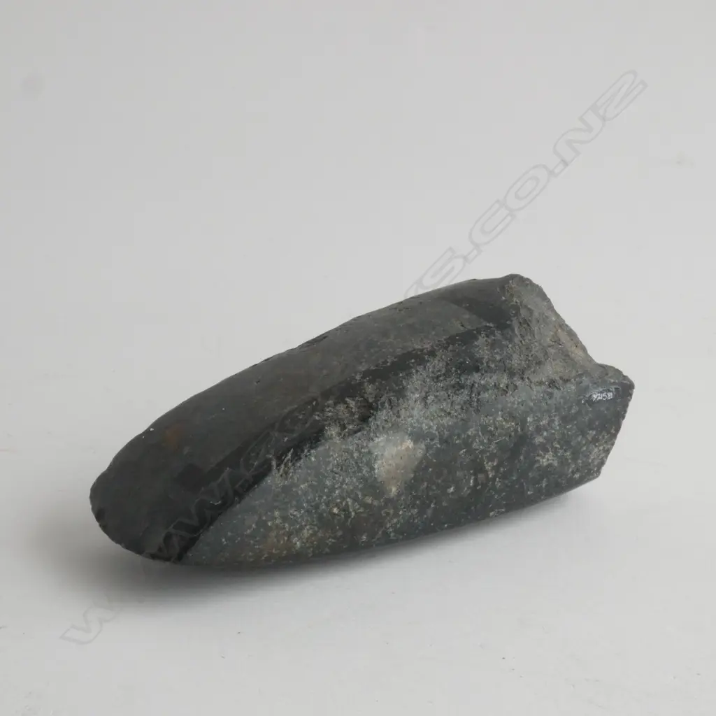 Y21581 LARGE TOKI (STONE ADZE) L.125mm Image 1++