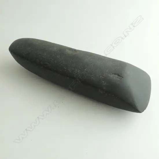 Y21404 LARGE TOKI (STONE ADZE) L.195mm