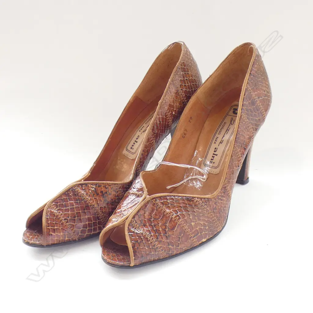 PR VINTAGE CROCODILE LEATHER OPEN TOE HIGH HEEL SHOES - MADE IN SPAIN Image 1++
