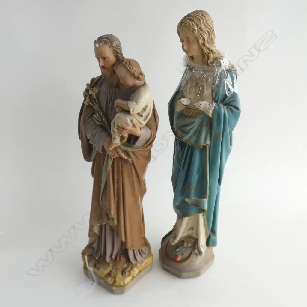 PR VINTAGE RELIGIOUS CHALK STATUES ONE DAMAGED (HEAD BROKEN & MISSING HANDS) ON HAS CHIPPING H 415MM Image 1++