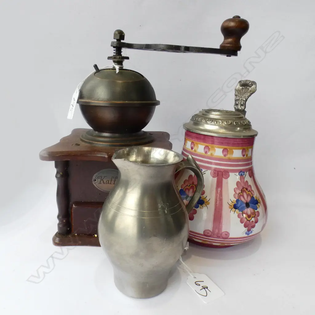 WOODEN & BRASS GERMAN COFFEE GRINDER + PEWTER JUG (H125MM) + LG HAND PAINTED GERMAN POTTERY LIDDED STEIN Image 1++