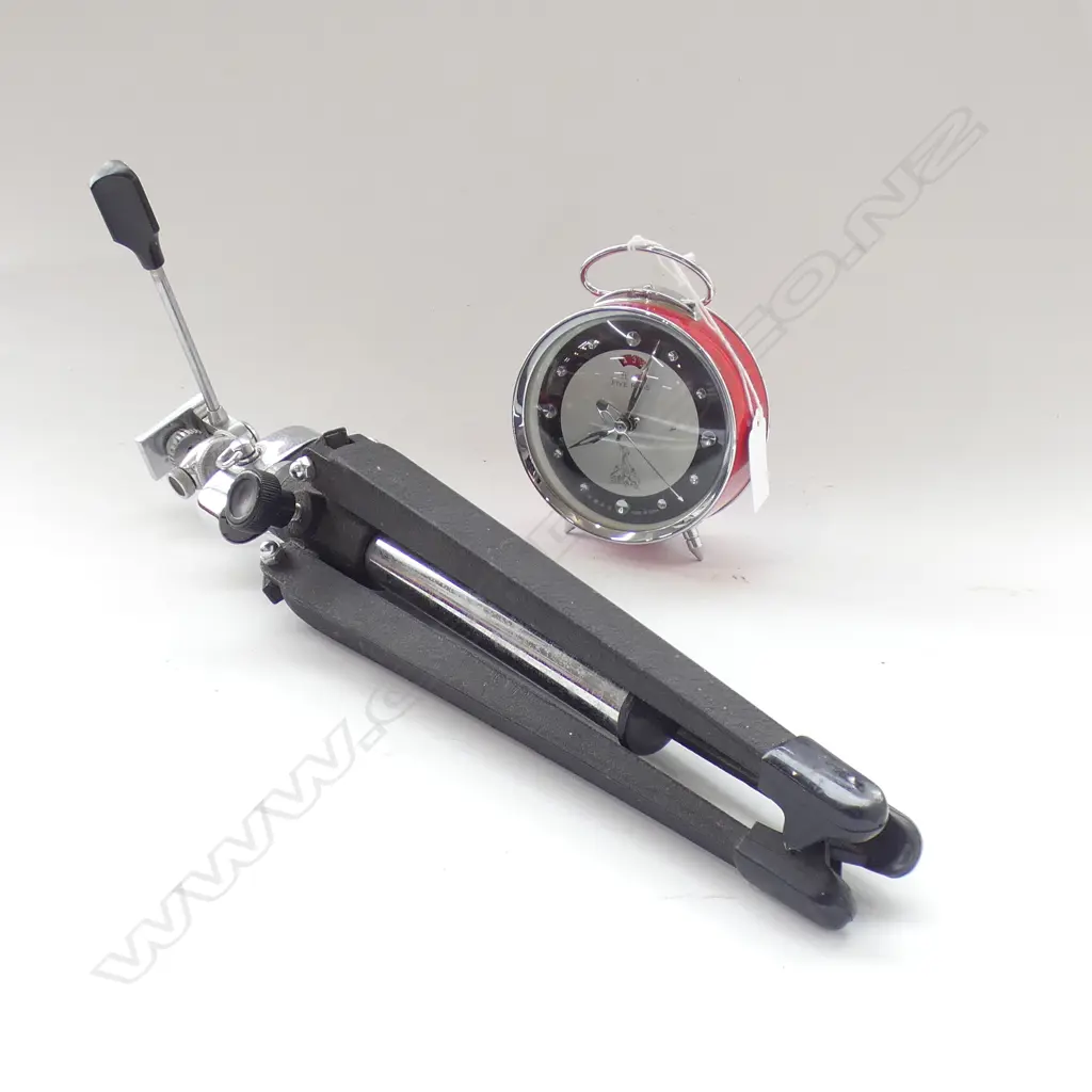RONDO CAMERA TRIPOD H 370MM + SM RED ALARM CLOCK - WORKING Image 1++