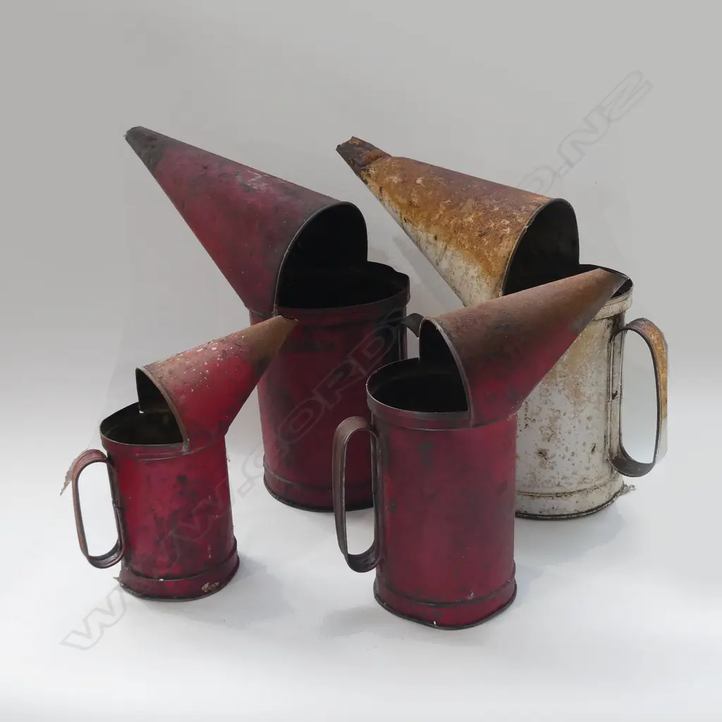 4 VINTAGE OIL CANS H.330mm Image 1++