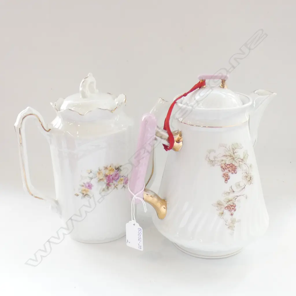 2 VINTAGE COFFEE POTS - ONE C1897-1903 BRC FIDELIO  Image 1++