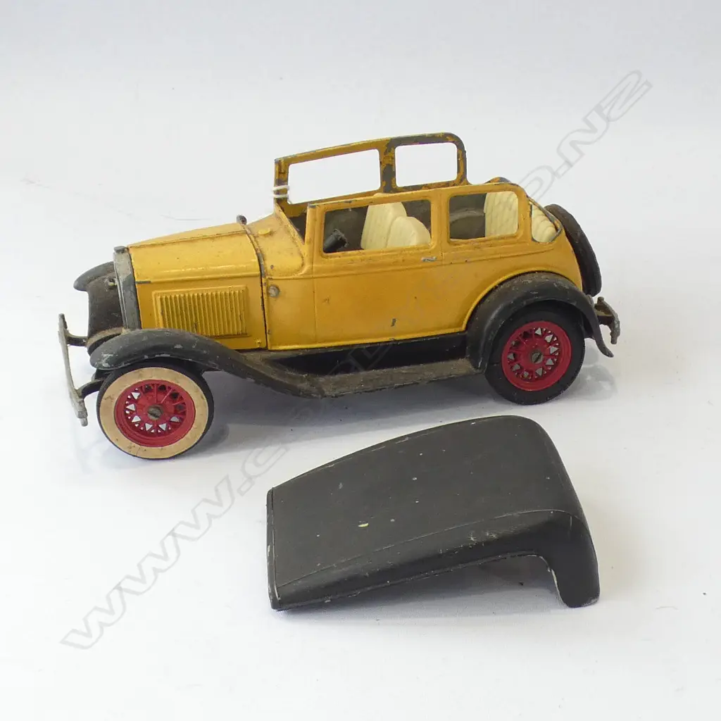 HUBLEY TOYS USA VINTAGE MODEL CAR L.190mm Image 1++