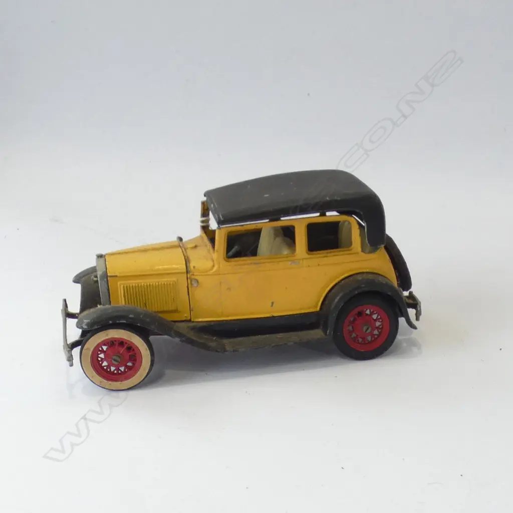 HUBLEY TOYS USA VINTAGE MODEL CAR L.190mm Image 1++