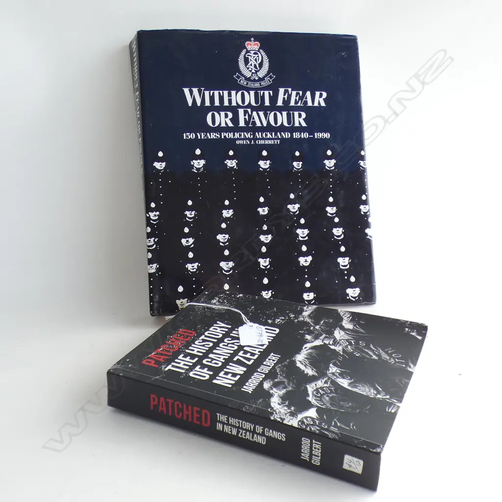 2 BOOKS. WITHOUT FEAR OR FAVOUR (NZ POLICE) + PATCHED (NZ GANGS) Image 1++