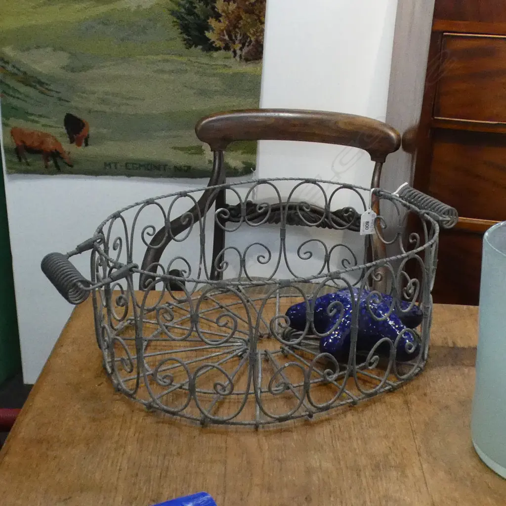FRENCH STYLE WIRE METAL BASKET 430x330mm Image 1++