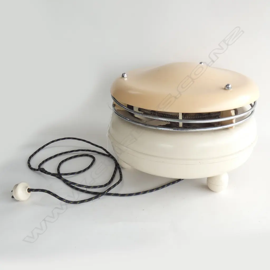 DECO KASYAIRE BAKELITE FAN HEATER - FLYING SAUCER STYLE DIA 400MM Image 1++