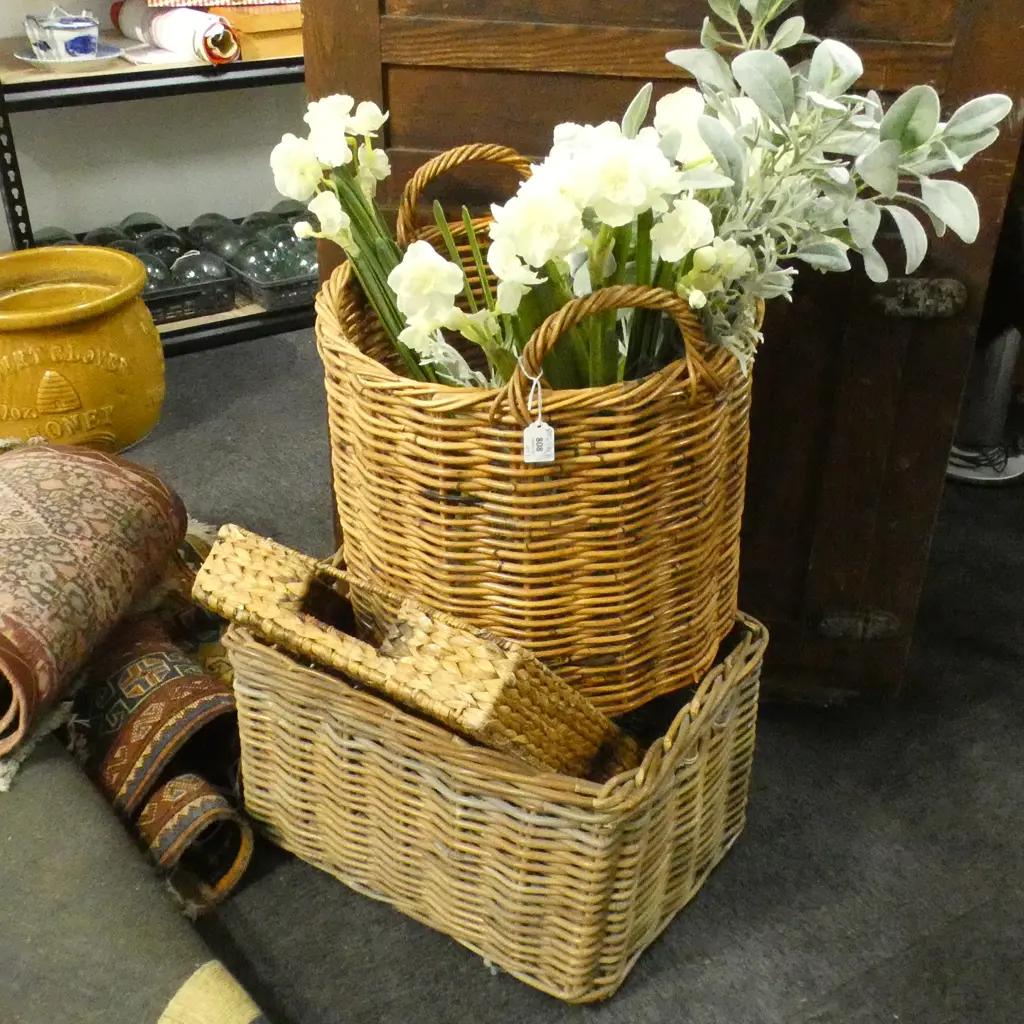  2 LARGE WOVEN CANE CONTAINERS + TRAY & FAUX WHITE FLOWERS Image 1++