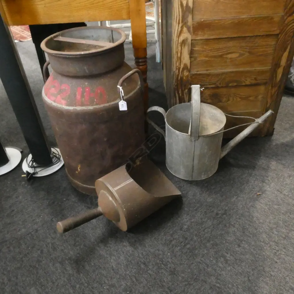 VINTAGE MILK / CREAM CAN H.580mm + WATERING CAN & SCOOP Image 1++