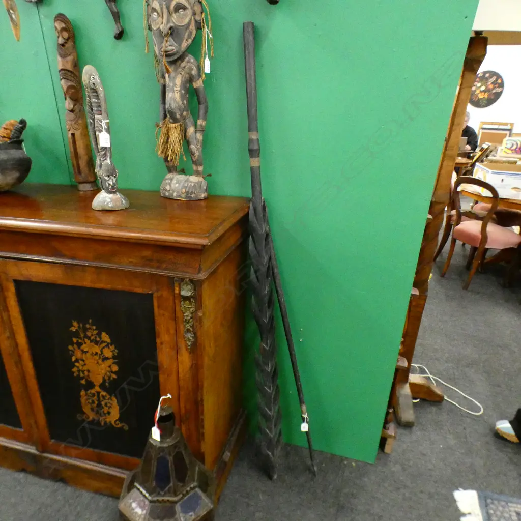 SOLOMON RENNELL ISLANDS WOODEN SPEAR (IN TWO PIECES)... Image 1++