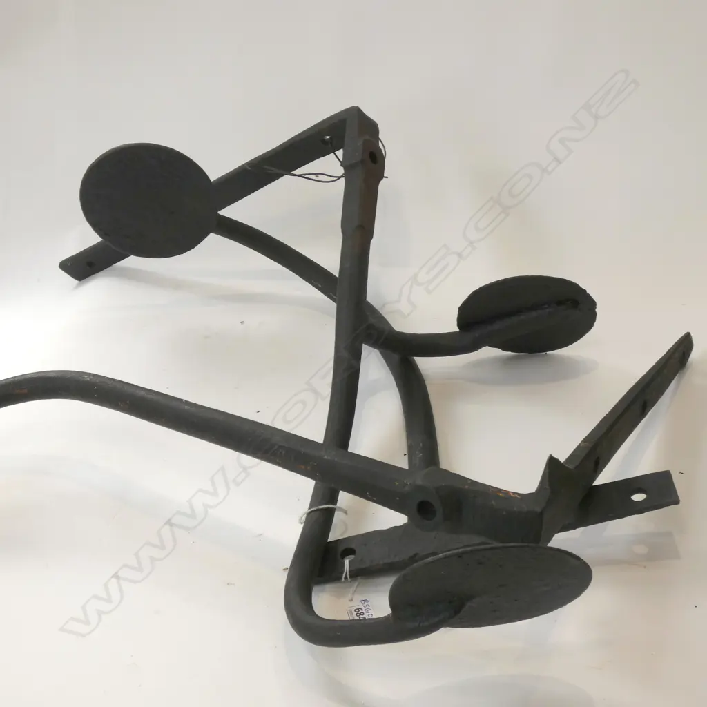 3 OLD IRON GIG STEPS Image 1++
