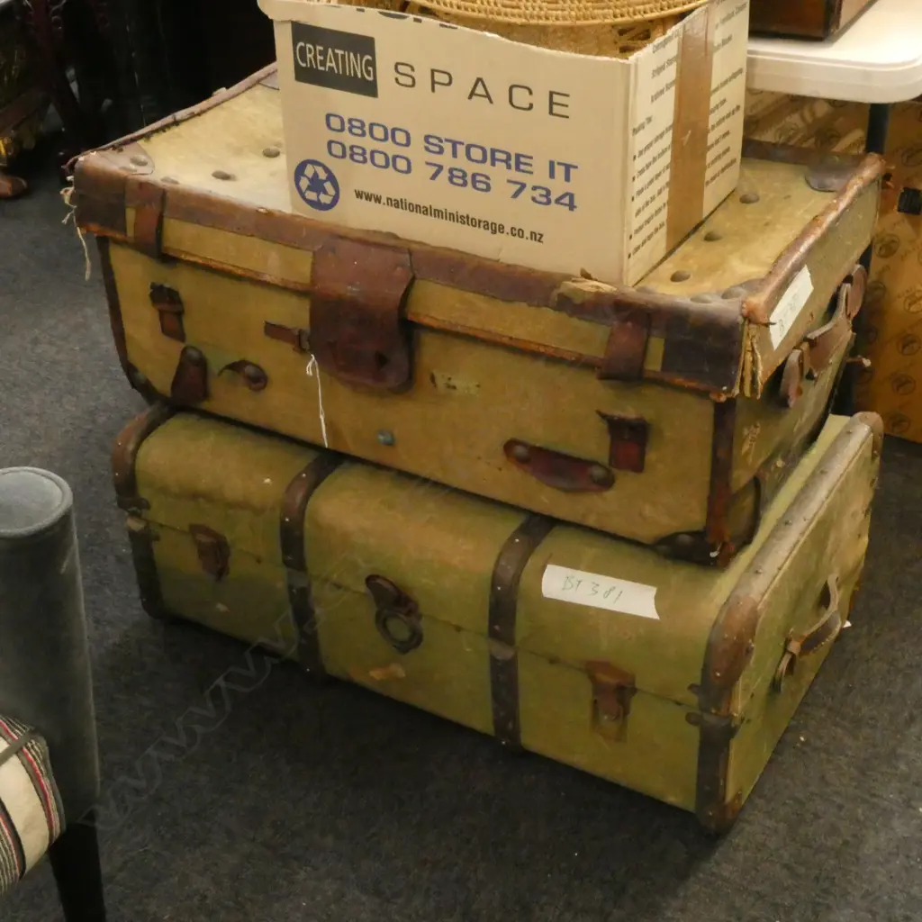 2 LARGE VINTAGE CANVAS & LEATHER SUITCASES W.810mm Image 1++