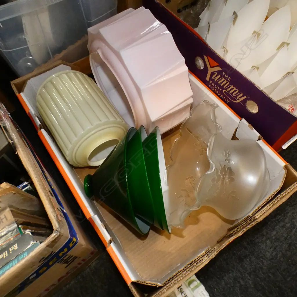 BOX LOT VINTAGE LIGHT SHADES; DECO ETC Image 1++