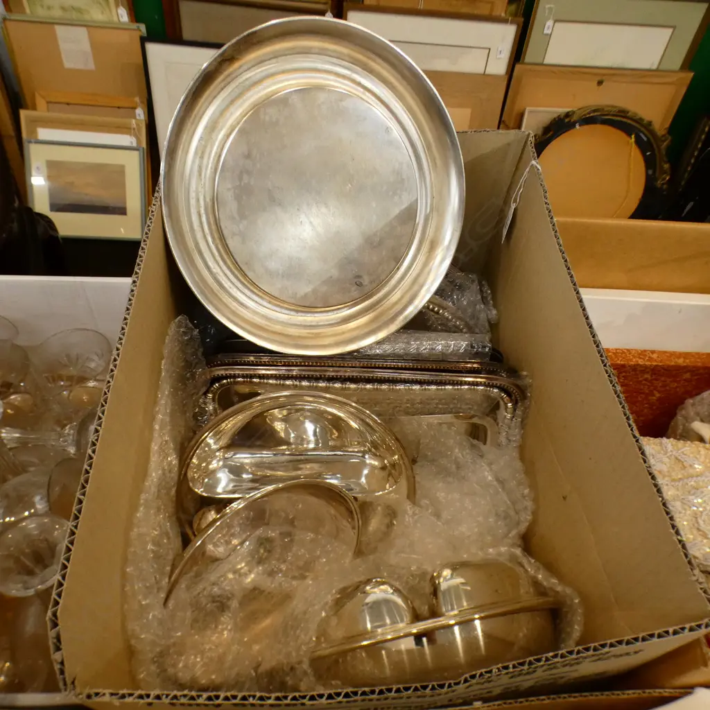 BOX LOT OF SILVER PLATED TERRINES Image 1++