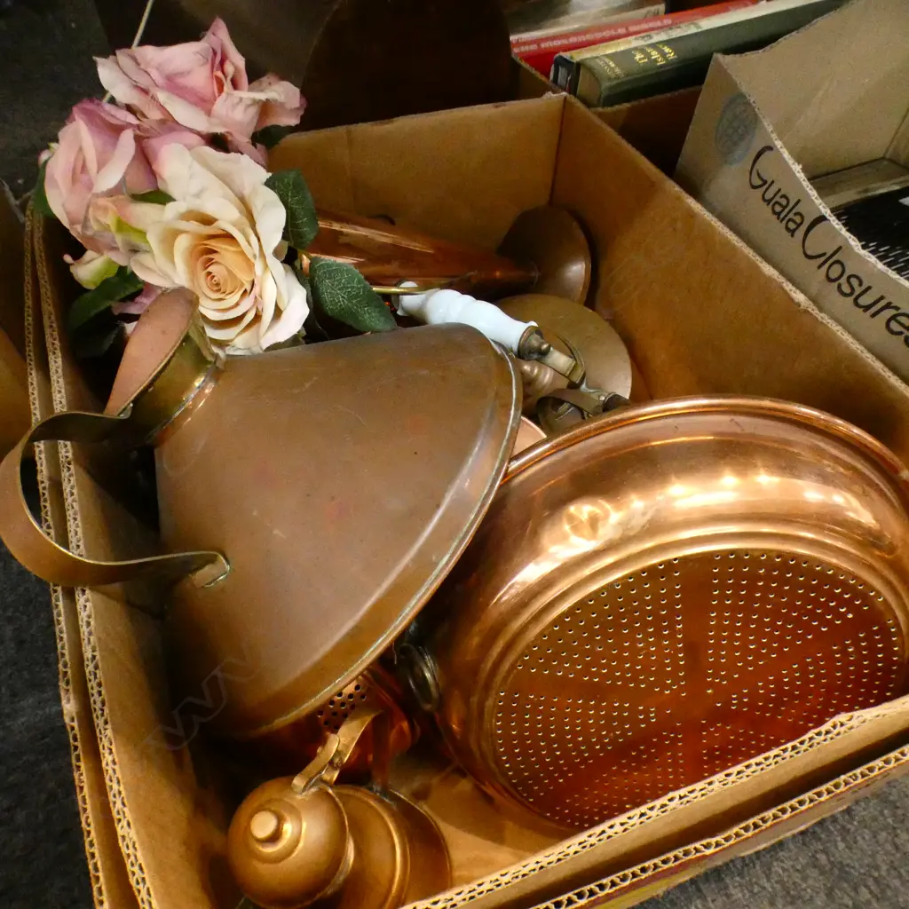 BOX LOT ASST. COPPER ITEMS Image 1++