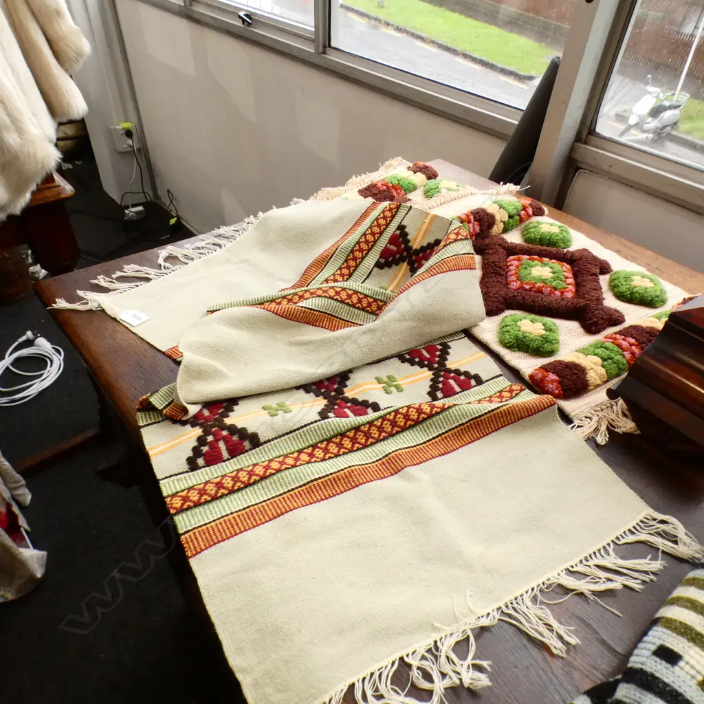 SWEDISH FOLK ART WOWEN WOOL TABLE RUNNER OR WALL HANGING C 1930-50'S + 2 RYA WOVEN CUSHION COVERS C 1950;'S Image 1++