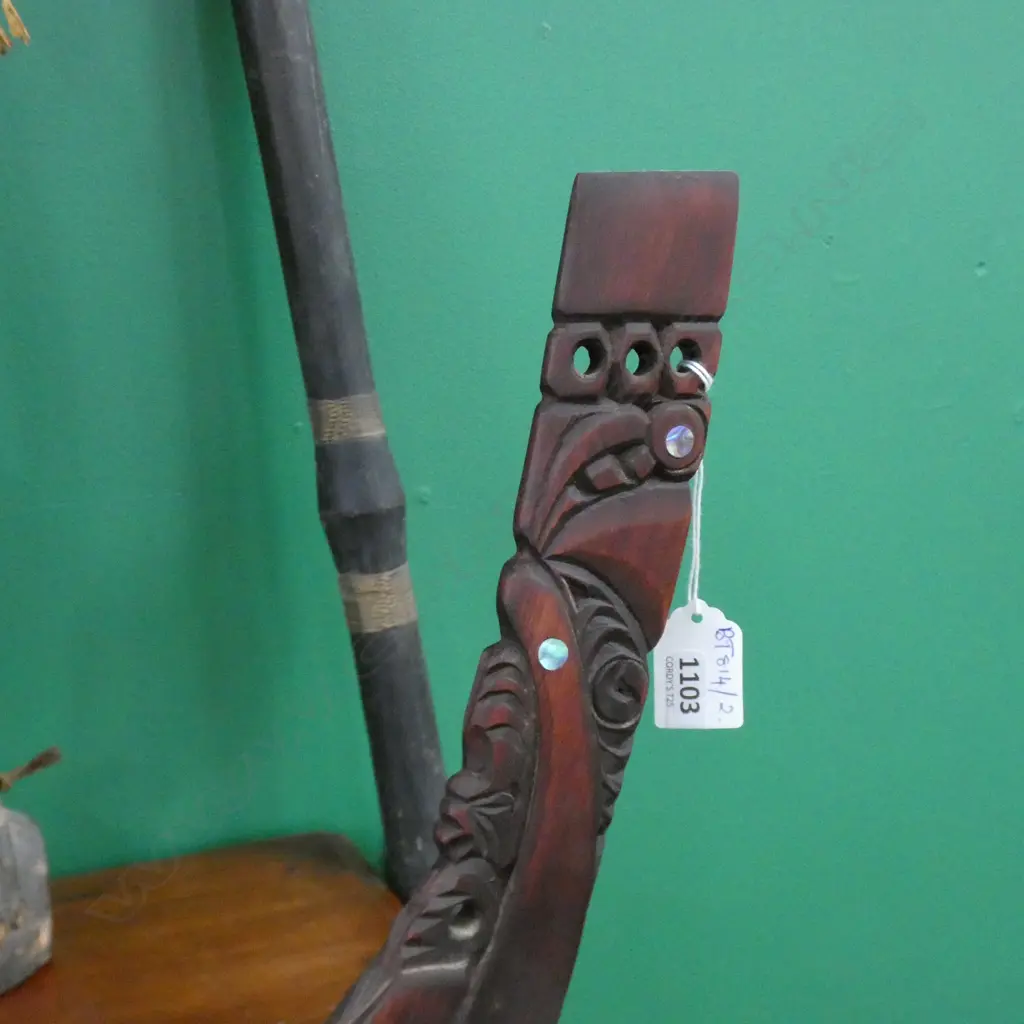 CARVED WOODEN MAORI WAKA ON STAND L.870mm Image 1++
