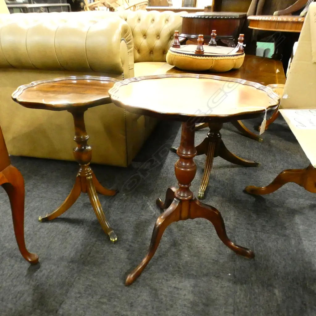 2 1960s MAHOGANY WINE TABLES PEDESTAL BASE  Image 1++