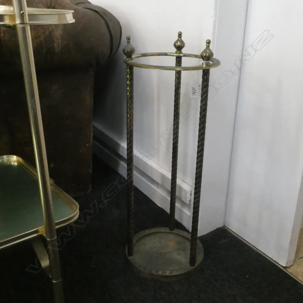 VINTAGE BRASS UMBRELLA STAND H.590mm Image 1++