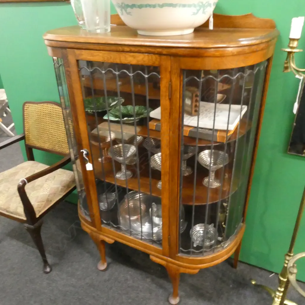 VINTAGE OAK LEAD LIGHT CHINA DISPLAY CABINET 960x410x1330mm Image 1++
