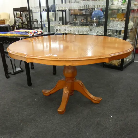 CIRCULAR PEDESTAL DINING TABLE 