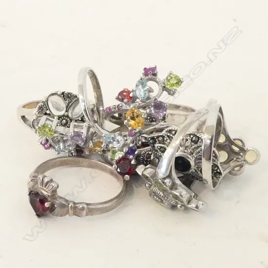 9 STG RINGS 36 GRAMS