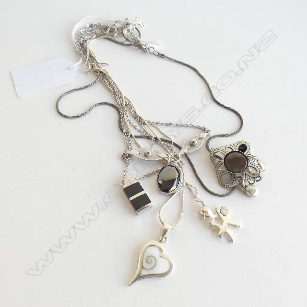 5 ASST PENDANTS WITH CHAINS, SOME STG SILVER  Image 1++