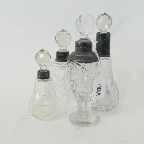 4 CRYSTAL BOTTLES w. STG TRIM H.170mm