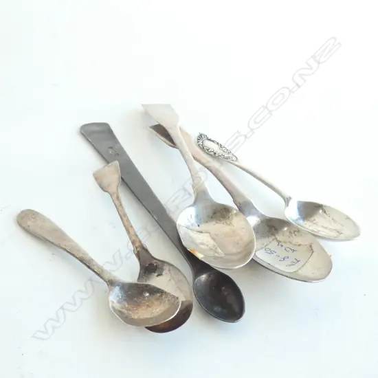 6 HALLMARKED SILVER TEA SPOONS 82 GRAMS