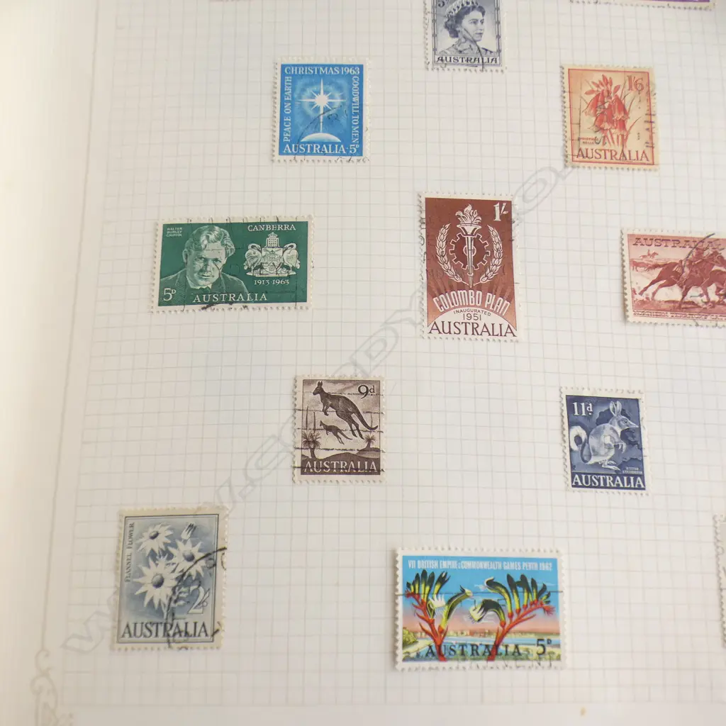 'THE EMPIRE' WORLD STAMP ALBUM Image 1++
