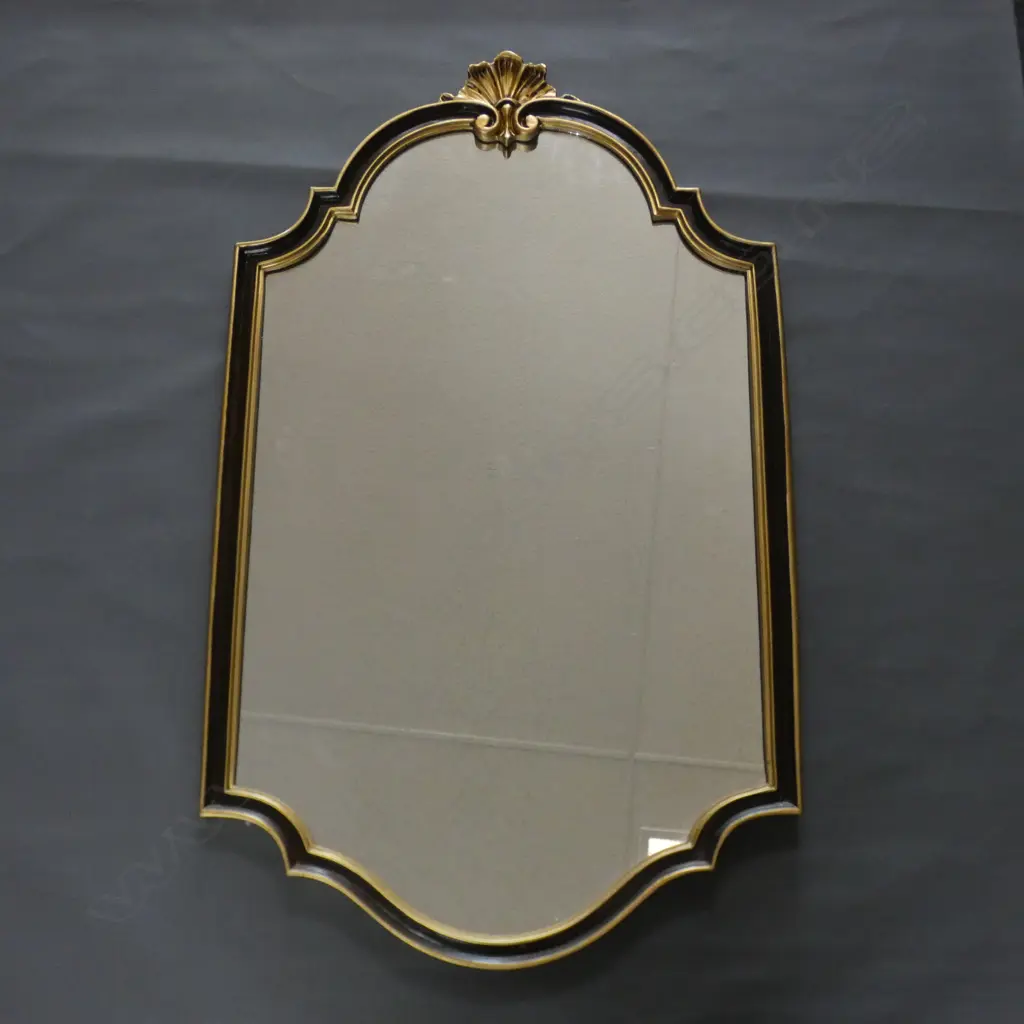 GOLD / GILT FRAMED MIRROR w. SCROLL 930x545mm Image 1++