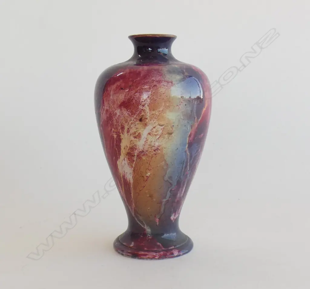 WILKINSONS ORIFLAME BALUSTER VASE H.125mm A,F. long hairline crack Image 1++