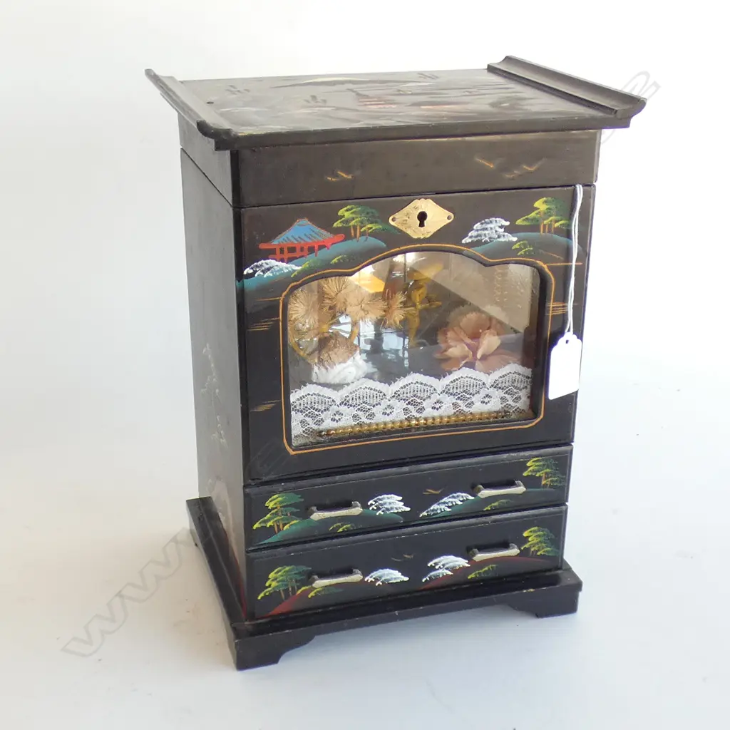 LG ORIENTAL BLACK LACQUER MUSIC BOX WITH RICKSHAW SCENE - COMPARTMENT AT 2 + 2 DRAWERS H305 W 225MM Image 1++