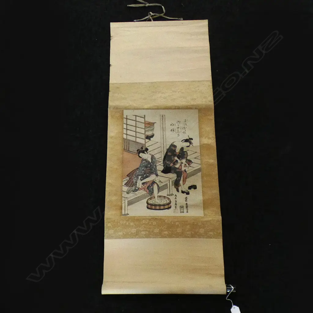 WOODBLOCK LAID ON A SCROLL, BY TORII KIYOHIRO, ORIGINALLY PUBLISHED IN EDO ERA. RE-CARVED 20THC EDITION Image 1++