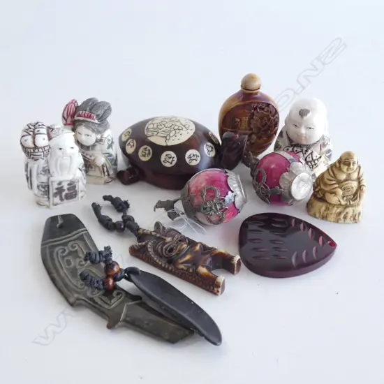 12 ASST. ORIENTAL ITEMS; 3 BONE NETSUKI, RESIN SNUFF BOTTLE ETC