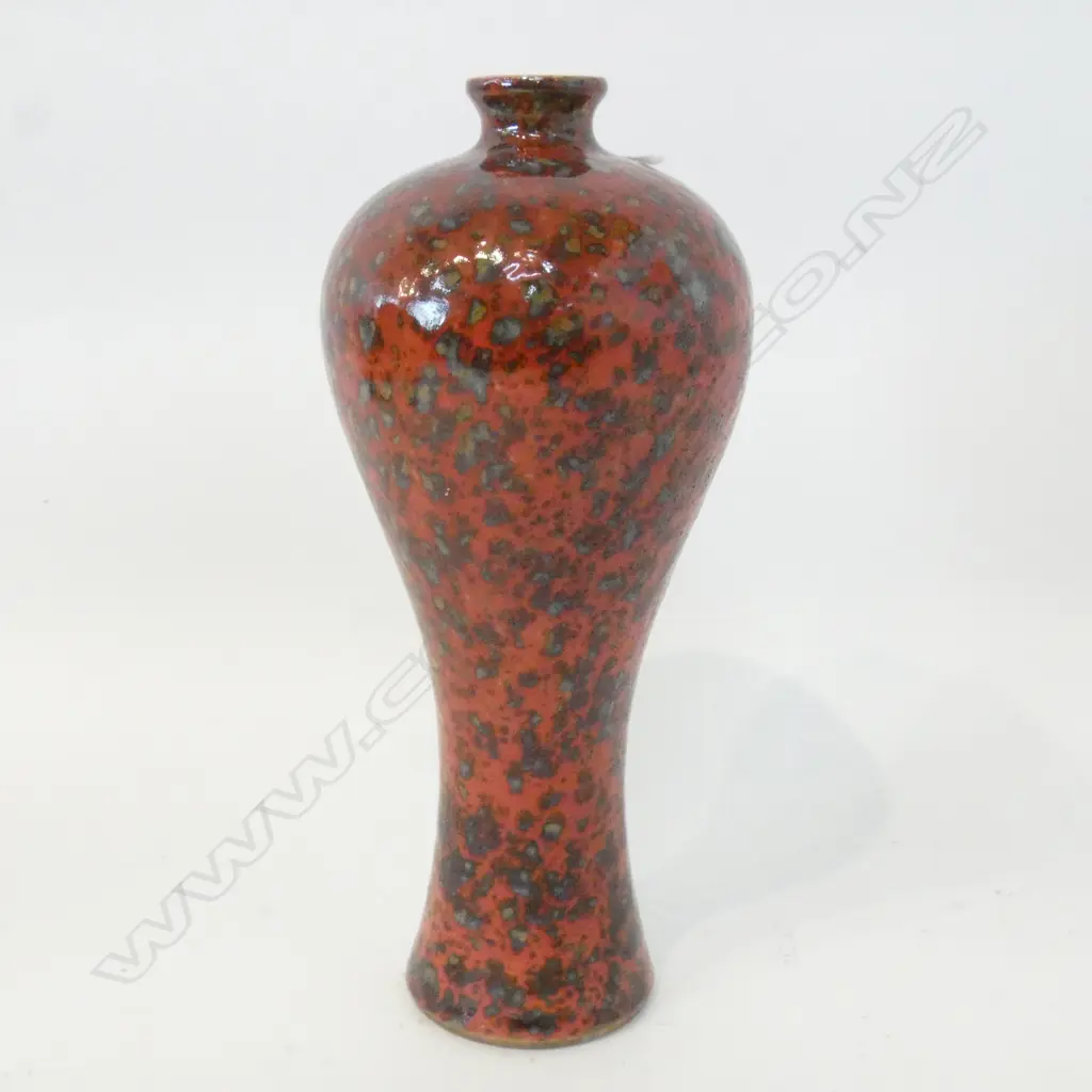 RED GLAZED ORIENTAL VASE H.225mm Image 1++