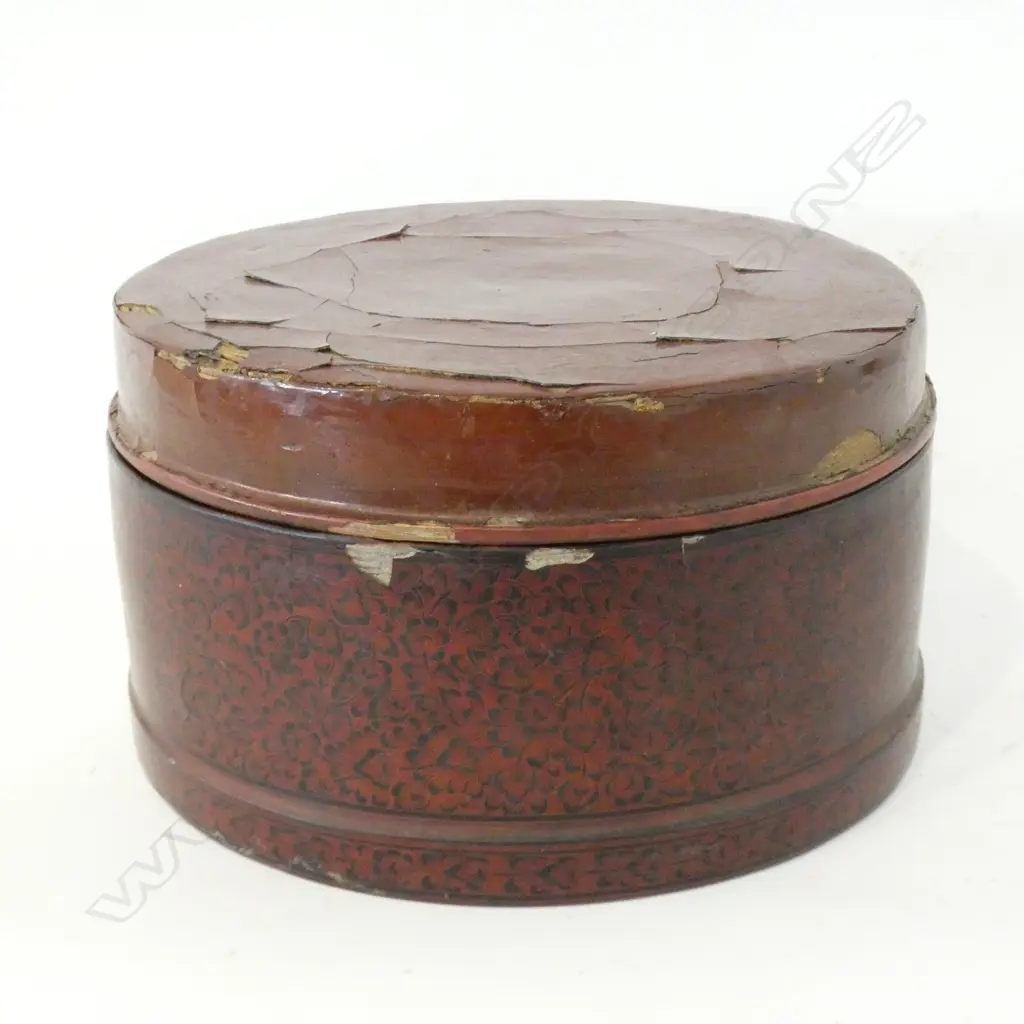 OLD CHINESE FOOD BOX DIA 250MM  - SOME WEAR TO LID Image 1++