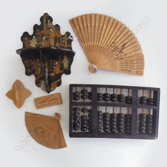 WOODEN ABACUS (L320MM) ORIENTAL LACQUER WALL SHELF (H 275MM) 2 WOODEN FANS & STANDS 