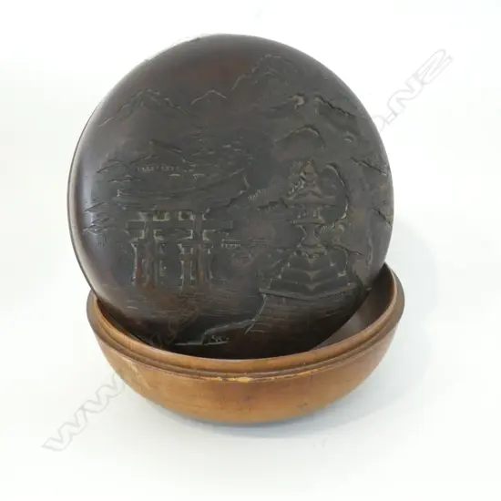 ORIENTAL CARVED ANTIQUE LIDDED WOODEN BOWL 165mm dia