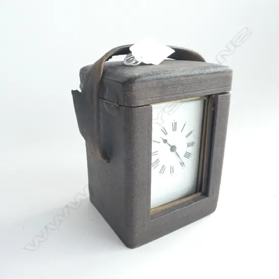 ANTIQUE FRENCH BRASS CARRIAGE CLOCK IN LEATHER CASE w. KEY